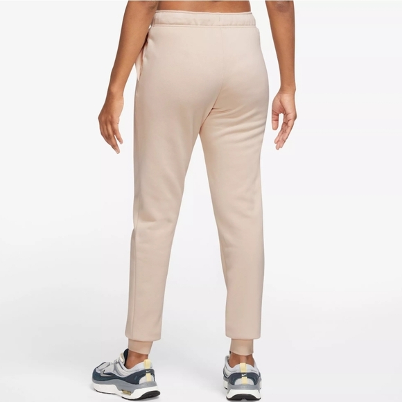 Nike sportswear club fleece womens cream Large sweatpants nwt - Picture 2 of 5